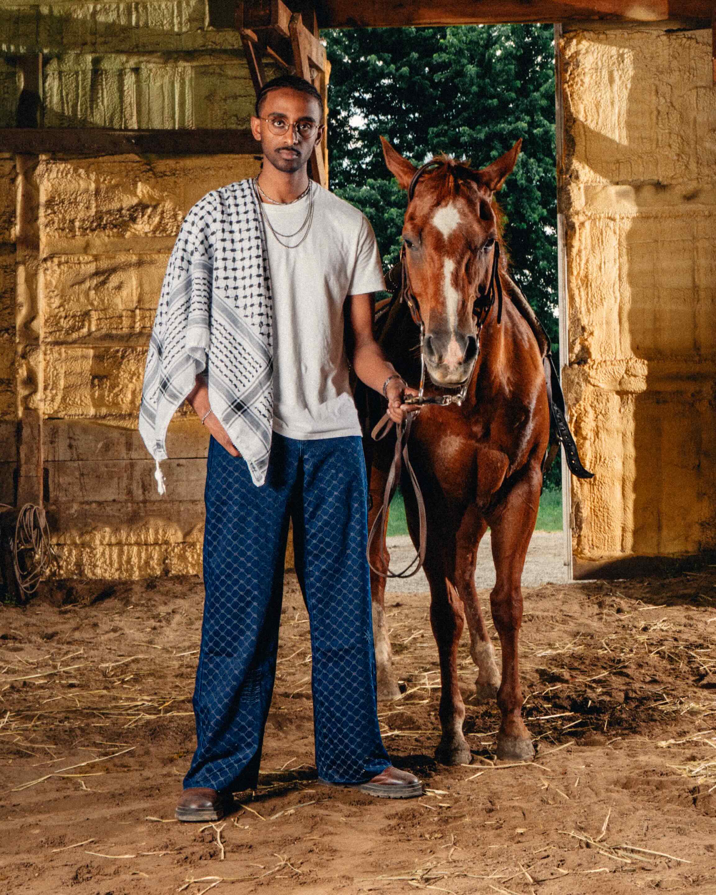 Kuffiyah Pinstripe Jeans - Triple Navy